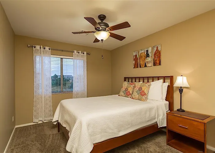 Litchfield Manor Holiday home *